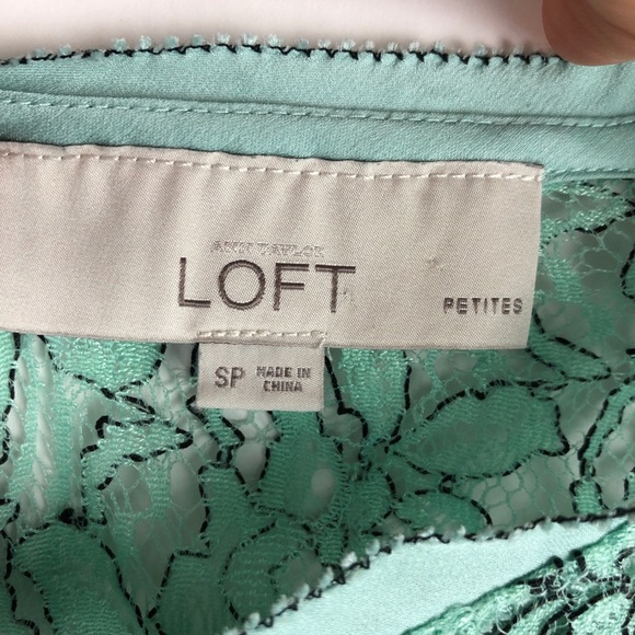 LOFT Lace Light Green Short Sleeve Blouse - Picture 7 of 10